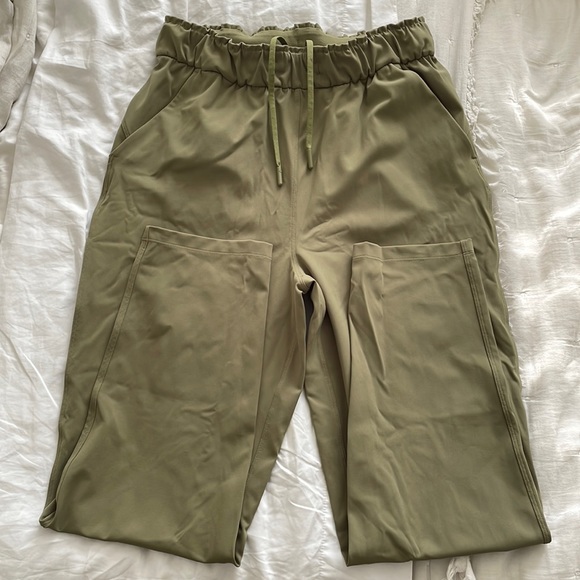 Lululemon Stretch HR Pant 25” Size 6 - Picture 1 of 5